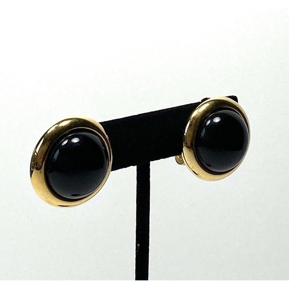 MONET Clip Ons Clips Earrings Black Acrylic Gold Tone Circles Vintage Signed - Picture 9 of 10